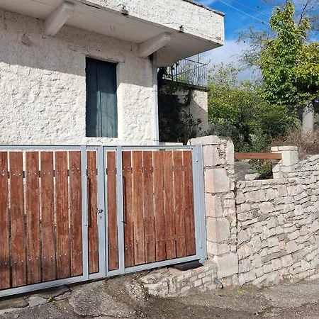 πλατανα αστρους αρκαδίας χωριατικο σπίτι για φυση και ηρεμία Rounaiika