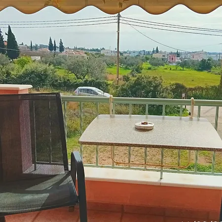 στης χαράς 포르토헬리